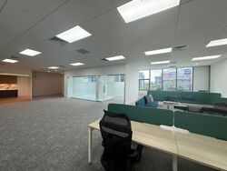 Kallang Way (D13), Factory #611821461
